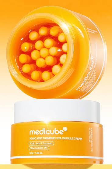 کرم کپسولی ضد لک و روشن کننده کوجیک اسید و زردچوبه مدیکیوب MEDICUBE kojic acid turmeric vita capsule cream حجم 53 میلی لیتر - Image 4